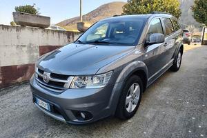 Fiat Freemont MJT 140 cv 7 POSTI