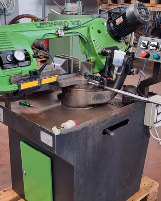Segatrice a nastro Albacut Leonard 300