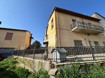 CASA SEMINDIPENDENTE A OTRICOLI