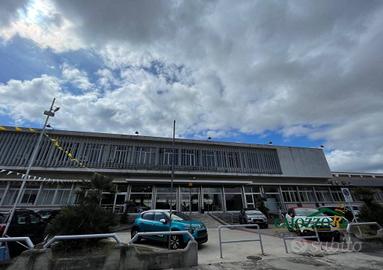 Fiera/Imperatore Federico: ufficio 490 mq