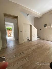 Vendita piccolo terratetto indipendente