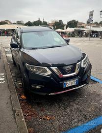 Nissan X trail
