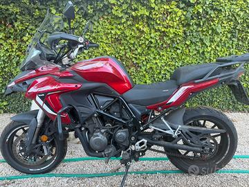 Benelli trk 502