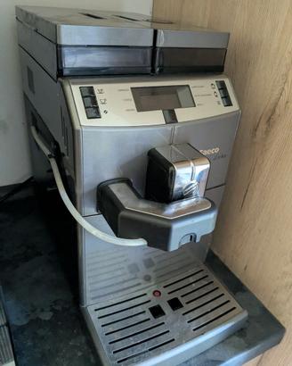 MACCHINA CAFFE SUPERAUTOMATICA