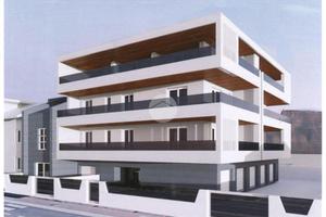 3 LOCALI A SAN GIOVANNI TEATINO