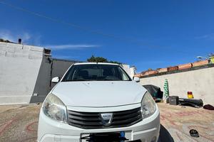 Dacia sandero 2009
