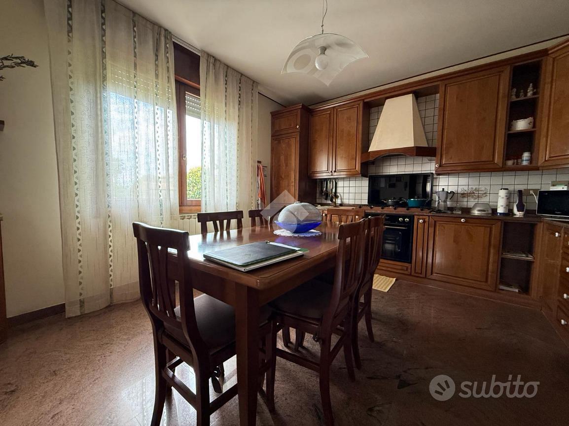 Casa – Villadose - Vista 3