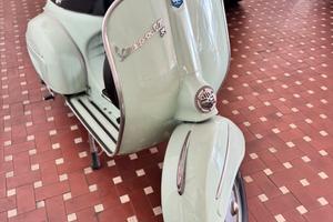 Vespa 125 gtr