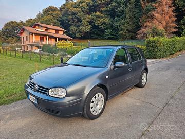 Volkswagen Golf 1.6 16V cat 5 porte Comfortline