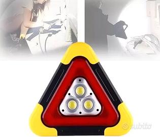 TRIANGOLO DI EMERGENZA STRADALE LED PER AUTO MOTO