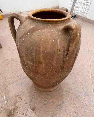 Antica anfora capasa salentina
