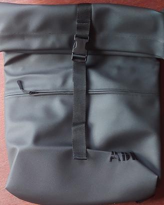 Sacca zaino in pelle 