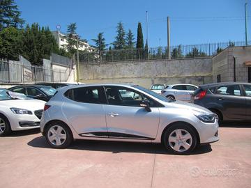 Renault Clio 1.2 75CV 5 porte Live - benzgpl