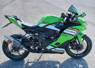 Kawasaki Ninja Zx4rr 