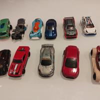 11 Hot Wheels e Matchbox - Porsche, Renaul