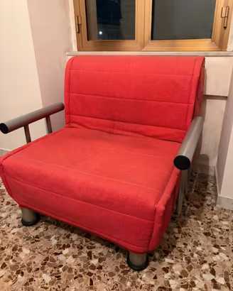 Poltrona trasformabile in letto