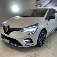 RENAULT Clio V - Clio 1.6 E-Tech hybrid Ini U53103