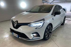 RENAULT Clio V - Clio 1.6 E-Tech hybrid Ini U53103