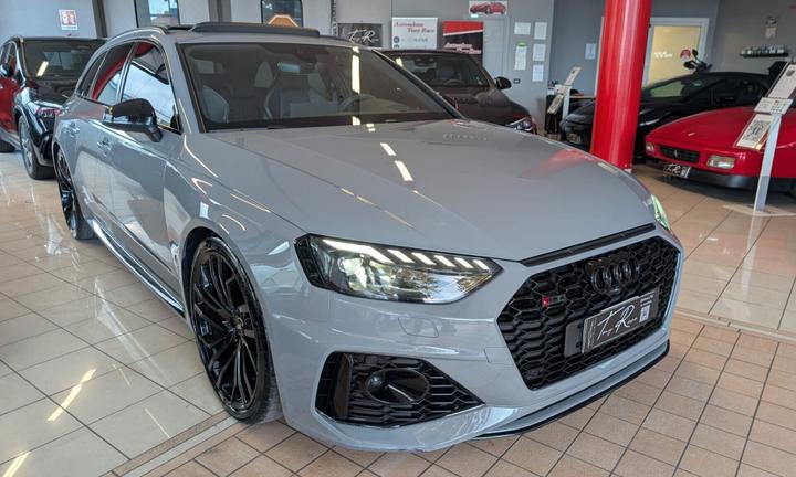 Audi A4 RS V 2019 Avant 2.9 tfsi quattro 450cv tip