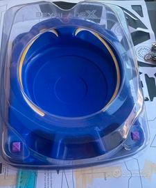 Arena beyblade drop attack