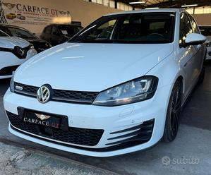 Volkswagen Golf 7 GTD 2.0 TDI DSG - 2015