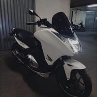 Honda integra 700