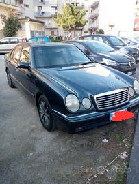 Mercedes