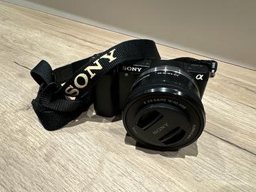 Fotocamera Mirrorless Sony A 5000