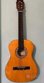 Chitarra acustica