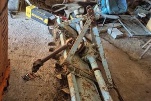 trattore cingolato Fiat 25c