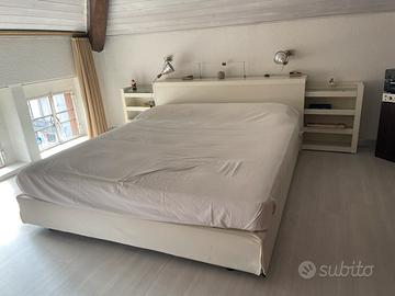 Svuoto per sgombero arredo bianco design