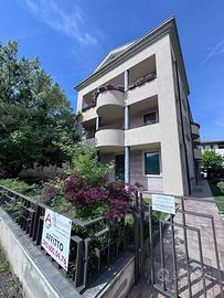 Immobile di 170 m² con più di 5 locali a Negrar di