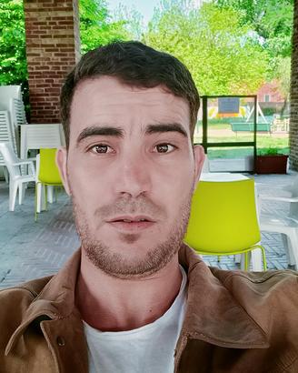 Lavapiatti / Addetto al pulizie/ operaio manuale