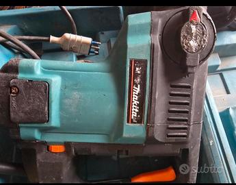 Martello Makita. HR4500C