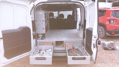 fiat doblo 3 posti attrezzato 