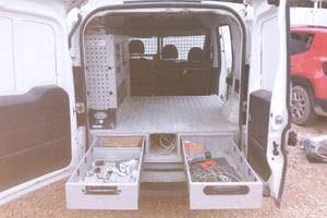 fiat doblo 3 posti attrezzato 