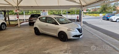Lancia Ypsilon 1.3 Mjt 95cv 5 porte S&S Elle