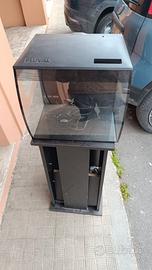 Acquario 60 litri Fluval con mobile
