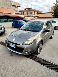 Renault Clio 1.6 16V 5 porte BVA 20th Anniversario