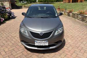 Lancia Ypsilon 1.2 69 CV 5 porte Gold OK NEOPATENT