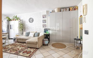 TRILOCALE DEL 2007 IN CENTRO A LURANO