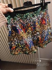 short in paillettes di Happiness 