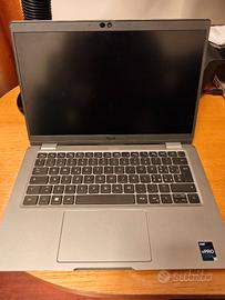 DELL Latitude 5330
