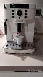 MACCHINA DA CAFFE' DELONGHI MAGNIFICA S