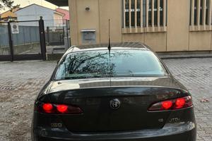 Arjolalla25@gmail.com