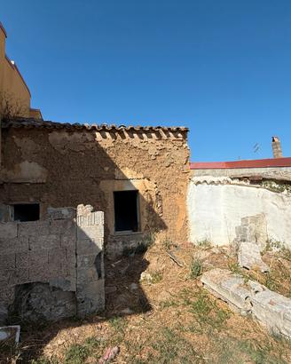 Rudere con Terreno edificabile di 590 mq a Musei