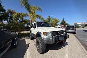 Mitsubishi Pajero GLS M57