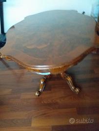 Tavolo in radica di noce