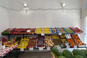 Negozio frutta verdura