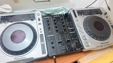 Cdj e mixer
